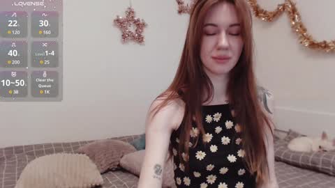 Snapshot of demiamour chatting on 01-14-25, 01:28 Demi. not your babybabebb and other shit online show from 01-14-25, 01:28