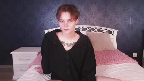 Snapshot of demianenglen chatting on 05-27-26, 04:59 demianenglen online show from 05-27-26, 04:59