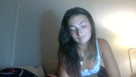 Snapshot of demiibear chatting on 07-18-26, 10:57 Demi online show from 07-18-26, 10:57