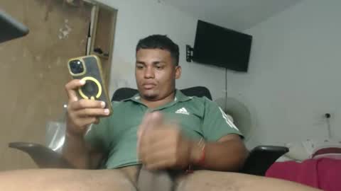 Snapshot of demol_latin chatting on 05-07-26, 12:05 MASTER DAV online show from 05-07-26, 12:05
