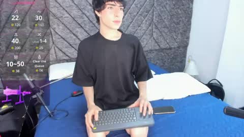 Snapshot of demon_foxx chatting on 05-26-26, 12:56 online show from 05-26-26, 12:56