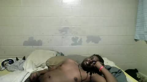 Snapshot of demoneyezzay0996 chatting on 06-30-26, 01:50 demoneyezzay0996 online show from 06-30-26, 01:50
