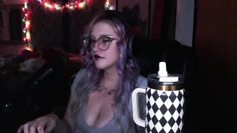 Demoness Mina online show from 04-17-26, 11:52