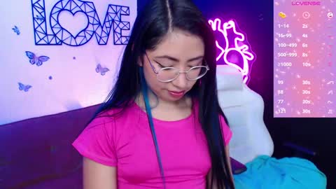 Snapshot of demyanderson_ chatting on 02-01-25, 12:18 Demy online show from 02-01-25, 12:18