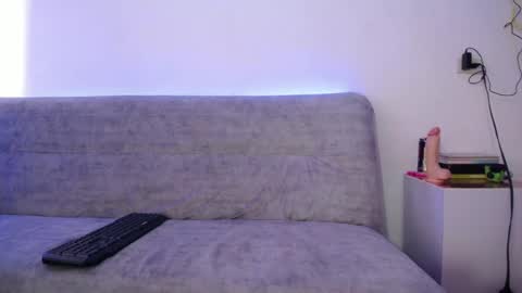 Dena k s online show from 09-21-25, 09:16