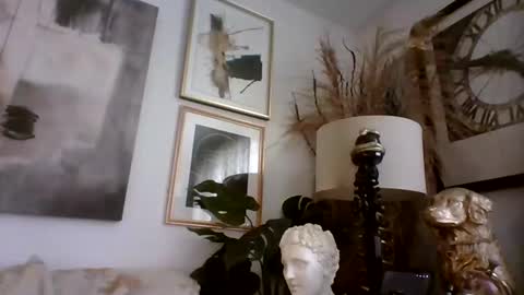 Snapshot of denboisvin2043 chatting on 02-16-25, 12:21 denboisvin2043 online show from 02-16-25, 12:21