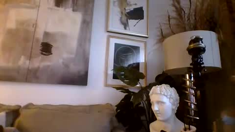 Snapshot of denboisvin2043 chatting on 09-14-25, 10:58 denboisvin2043 online show from 09-14-25, 10:58