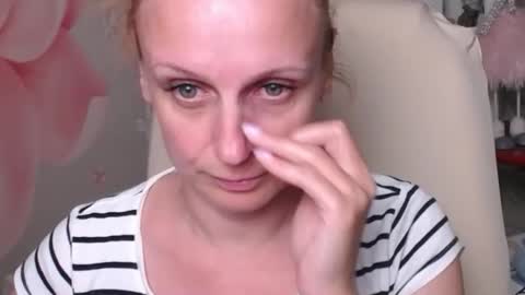Snapshot of denhiey_here chatting on 05-30-26, 05:43 denhiey online show from 05-30-26, 05:43