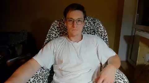 Snapshot of deni_boy99 chatting on 06-13-26, 08:40 Deni online show from 06-13-26, 08:40
