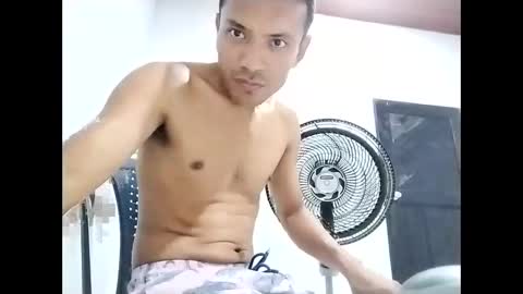 Snapshot of denier_boy chatting on 09-22-25, 02:24 denier online show from 09-22-25, 02:24