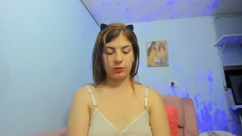 Laura online show from 07-12-26, 04:25
