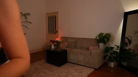 Snapshot of deniseone chatting on 02-28-26, 04:52 Denise online show from 02-28-26, 04:52