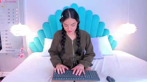 Snapshot of deniserichar chatting on 02-02-25, 04:05 Denise online show from 02-02-25, 04:05