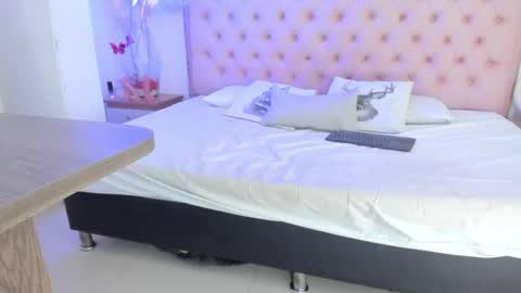 Snapshot of denisse_logan chatting on 04-24-26, 02:36 denisse_logan online show from 04-24-26, 02:36