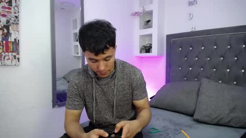 DENIZER online show from 11-08-25, 01:22