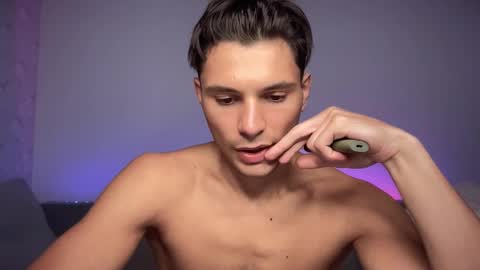 Den online show from 09-19-25, 11:33