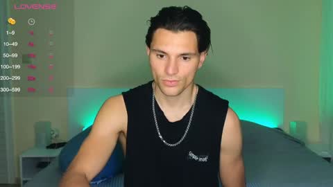 Snapshot of denlover chatting on 05-01-26, 01:26 Den online show from 05-01-26, 01:26