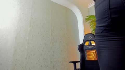 dennis_cox_ online show from 01-22-25, 09:57