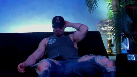 Snapshot of dennis_cox_ chatting on 05-20-26, 10:32 dennis_cox_ online show from 05-20-26, 10:32