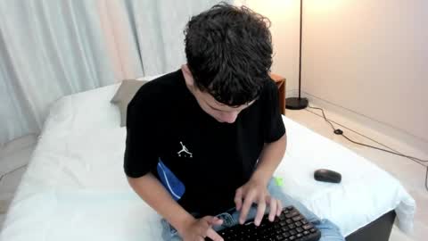 Dennis online show from 04-20-26, 08:21
