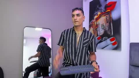 Dennis Kinsey online show from 04-14-26, 07:09