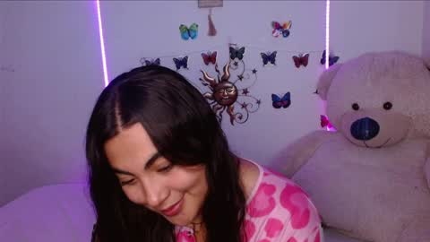 Snapshot of dennis_love_ chatting on 05-27-26, 04:53 rosse online show from 05-27-26, 04:53