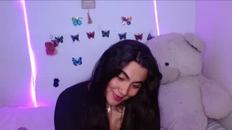 Snapshot of dennis_love_ chatting on 06-10-26, 01:17 rosse online show from 06-10-26, 01:17