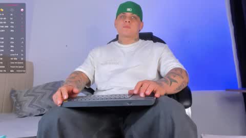 dennis munera online show from 10-24-25, 10:44