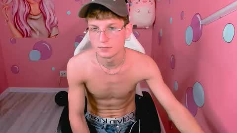 Dennis online show from 11-26-25, 04:52