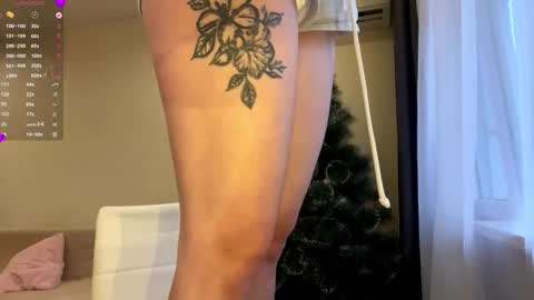 Vi  Victoria online show from 12-21-25, 01:51