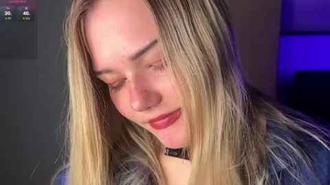Snapshot of deonnahobb chatting on 04-19-26, 05:23 Luna online show from 04-19-26, 05:23
