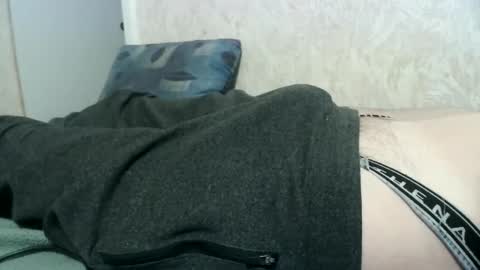 Snapshot of dereck59 chatting on 01-18-26, 08:29 dereck59 online show from 01-18-26, 08:29