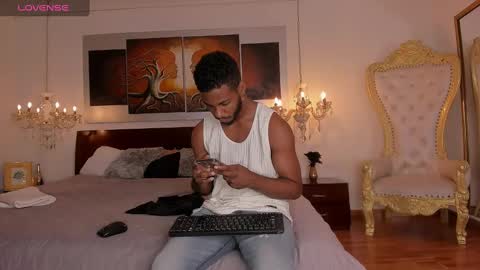 Dereck and Jake online show from 12-23-24, 11:25