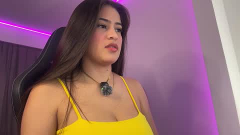 Snapshot of dereckbrownn chatting on 11-30-25, 10:14 Dereck online show from 11-30-25, 10:14