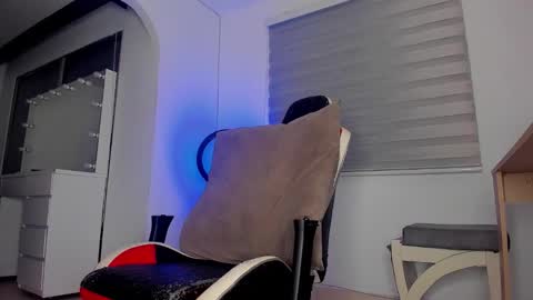 Snapshot of dereckhardd chatting on 03-13-26, 09:38 dereckhardd online show from 03-13-26, 09:38