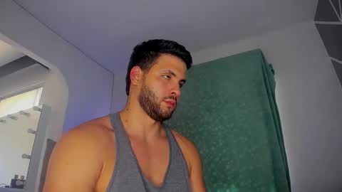 Snapshot of dereckhardd chatting on 03-15-26, 08:15 dereckhardd online show from 03-15-26, 08:15