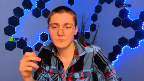 Snapshot of derek_hawk_ chatting on 02-04-26, 09:37 derek_hawk_ online show from 02-04-26, 09:37