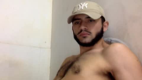 Snapshot of derek_smiith chatting on 10-06-25, 11:51 Derek smiith online show from 10-06-25, 11:51