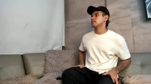 Snapshot of derek_voss chatting on 04-12-26, 03:55 derek_voss online show from 04-12-26, 03:55