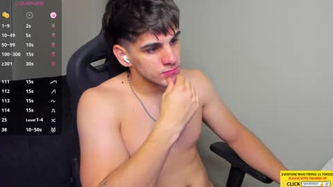 Derekcb online show from 01-19-25, 01:01