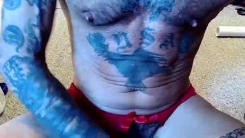 Snapshot of derekdiamond chatting on 10-22-25, 06:07 henry garfield online show from 10-22-25, 06:07