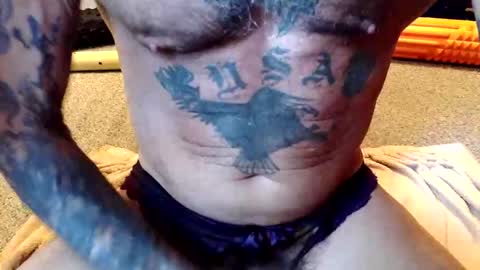 Snapshot of derekdiamond chatting on 11-25-25, 07:25 henry garfield online show from 11-25-25, 07:25