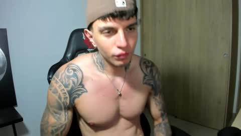 derekmuller11 online show from 04-08-26, 11:59