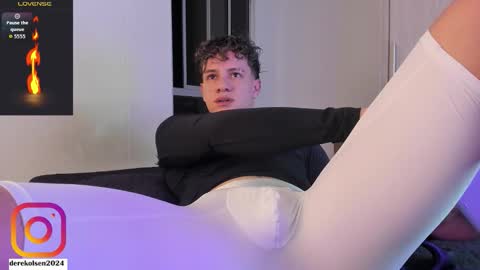 Derek  IG Derekolsen2024 online show from 11-16-25, 01:33