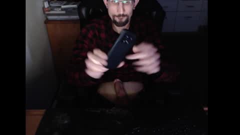 Snapshot of dermattes chatting on 12-29-24, 03:57 dermattes online show from 12-29-24, 03:57