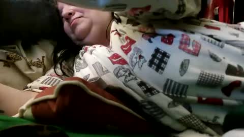 Snapshot of deroseblack chatting on 12-13-24, 05:49 deroseblack online show from 12-13-24, 05:49