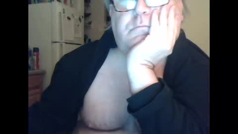 derrickkearley2055 online show from 11-30-25, 08:18