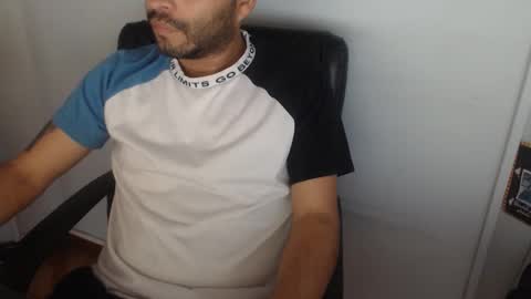     online show from 11-17-25, 12:44