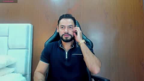 DerryBigger CM online show from 10-13-25, 06:08