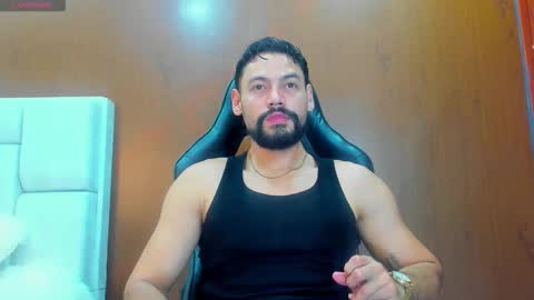 DerryBigger CM online show from 11-26-25, 06:09